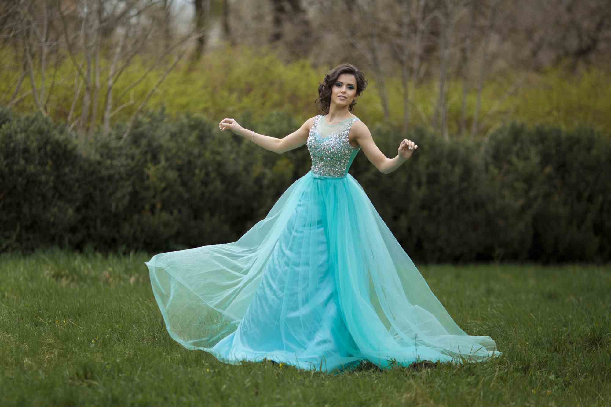 Finding the Perfect Prom Dresses For 2021