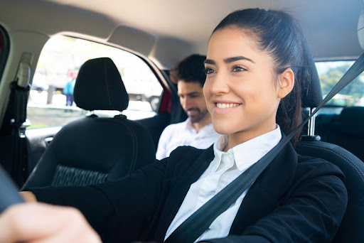 How To Find The Best Driving Lessons For Teenagers?
