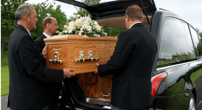 Why the Wood is the Best Choice for Burial Process